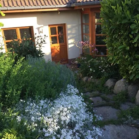 Ferienwohnung Stockrose Middelhagen Eksteriør billede